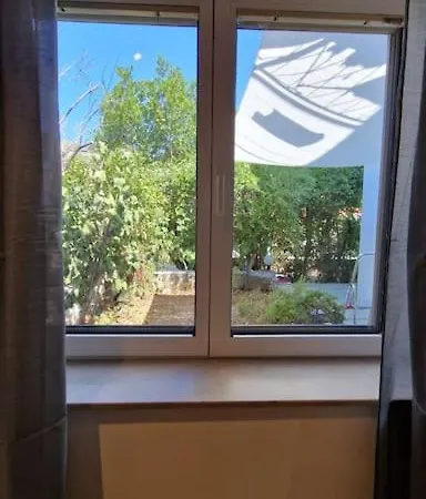 Oasis In The Apartment *