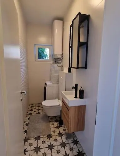 Oasis In The * Šibenik